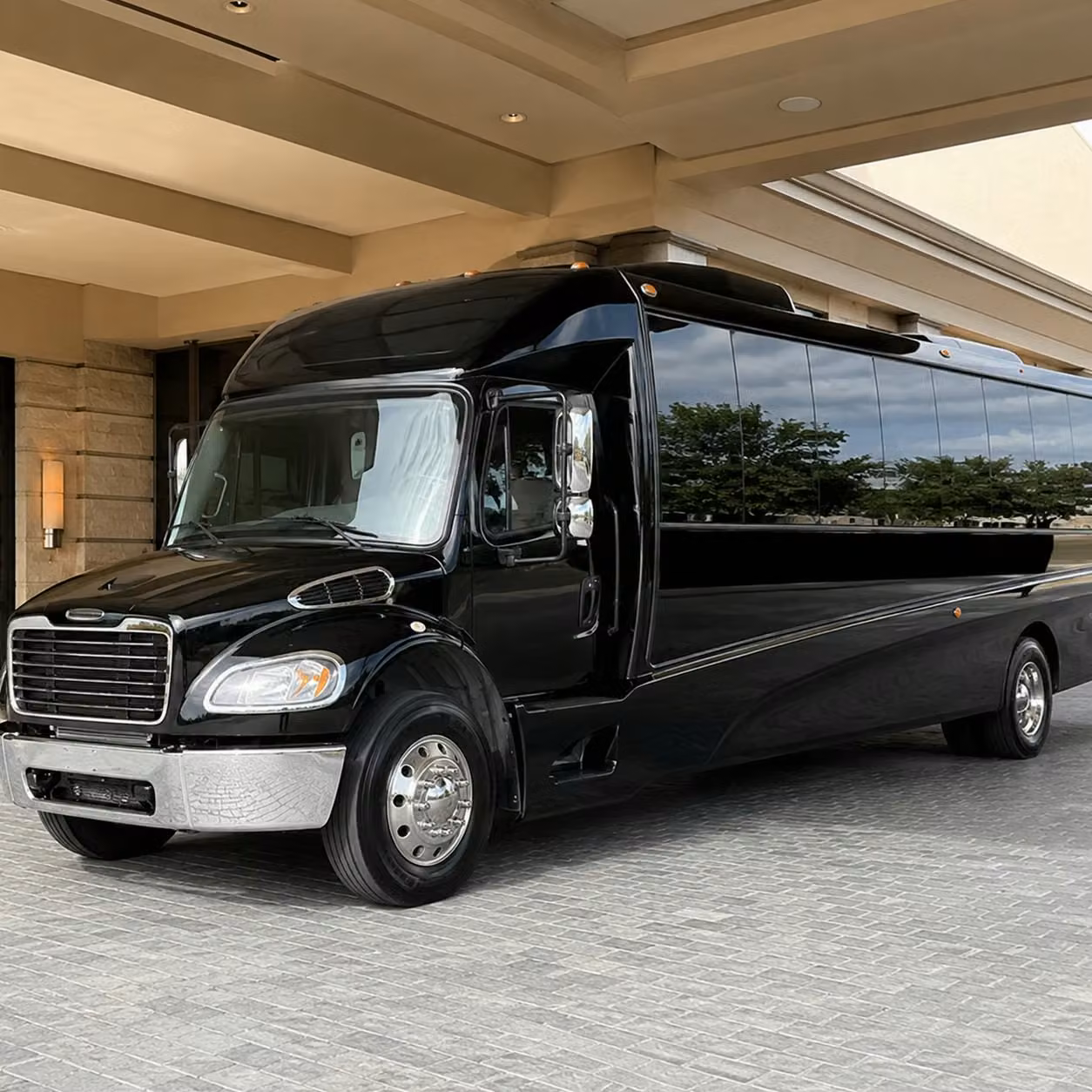 25 passenger minibus